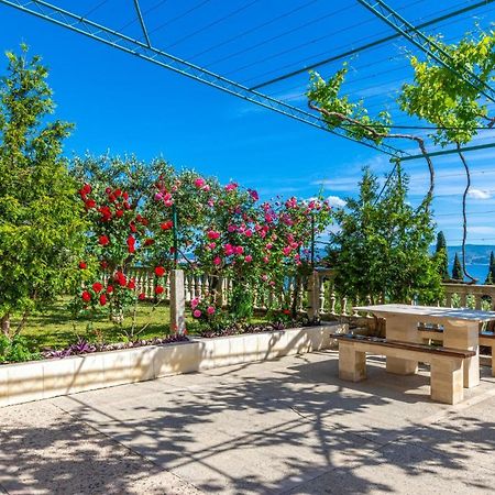Stunning Apartment In Duce With Wifi Buitenkant foto