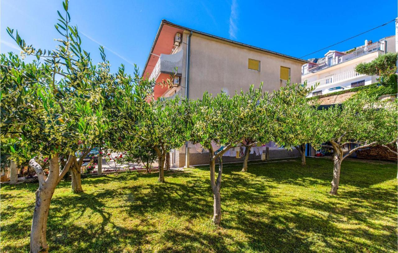 Stunning Apartment In Duce With Wifi Buitenkant foto